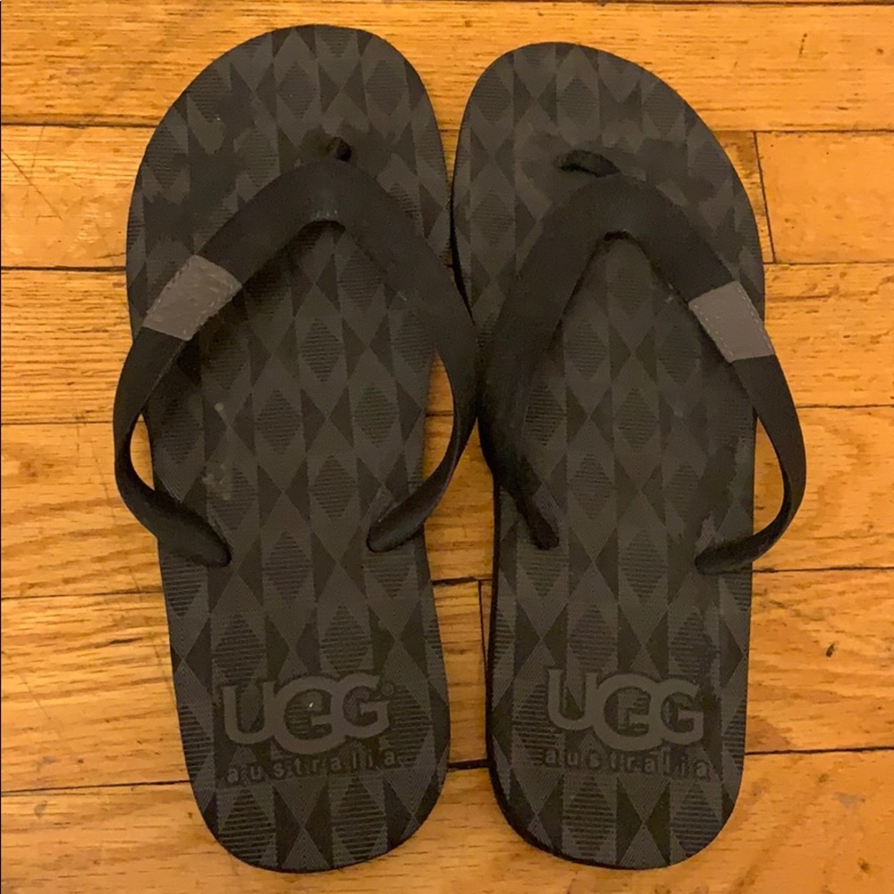 Ugg Australia thong flip flops
